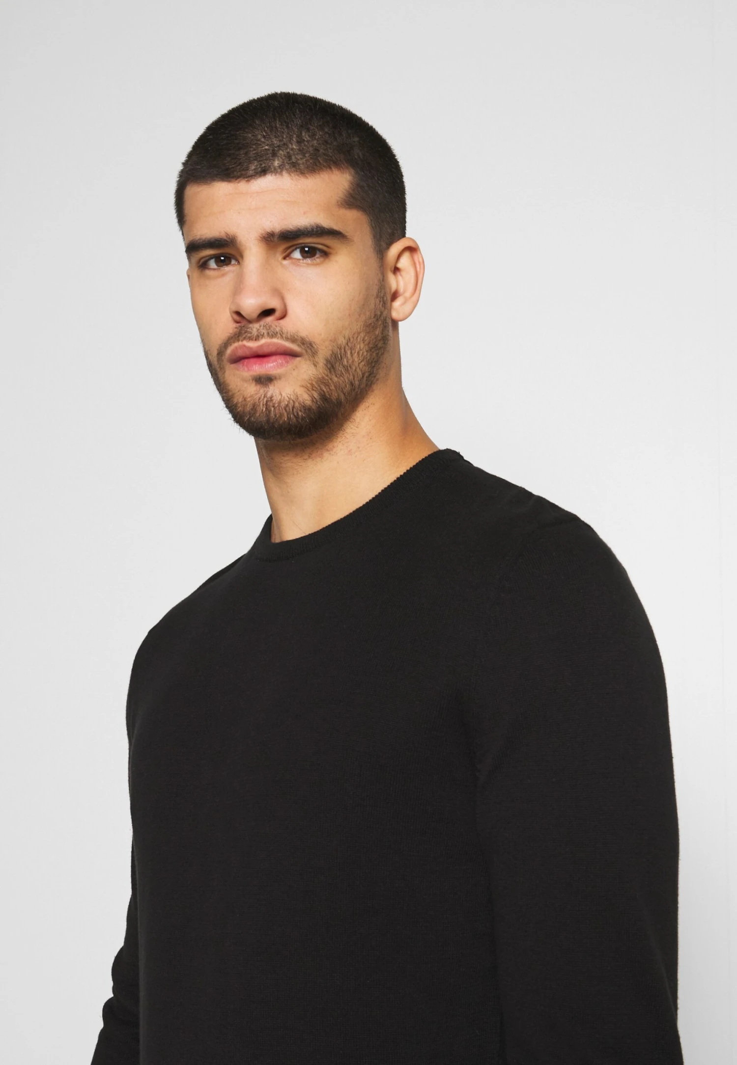 Pier One 2 Pack- Jersey De Punto - Black/Bordeaux 5 Pier One 2 Pack- Jersey De Punto - Black/Bordeaux - Imagen 5