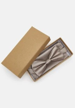 Pier One Set - Pañuelo De Bolsillo - Stone 10 Pier One Set - Pañuelo De Bolsillo - Stone -Pier One 2e20d7fb99604f3ebdc21ea5b1233e9d