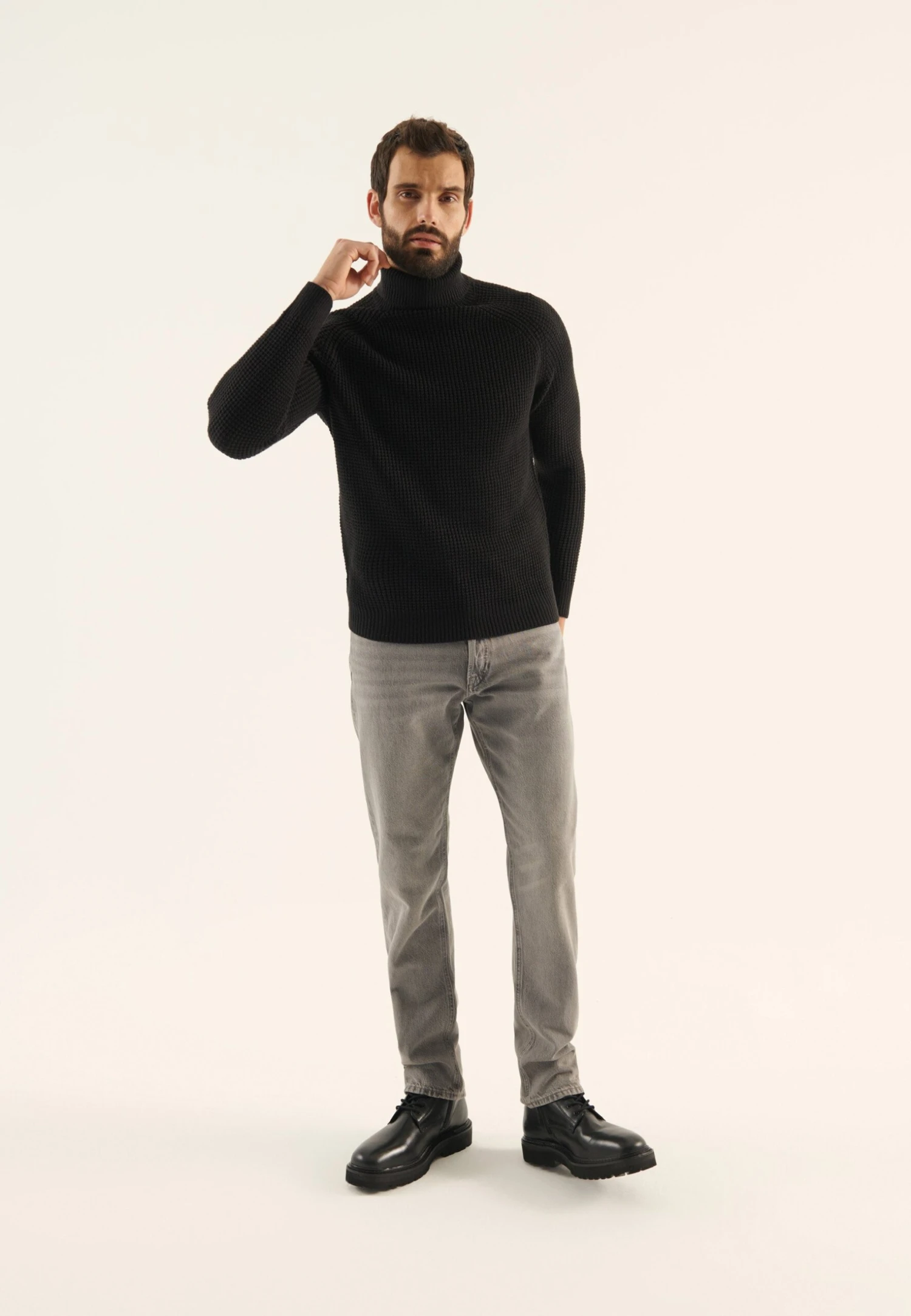 Pier One Jersey De Punto - Black 2 Pier One Jersey De Punto - Black - Imagen 2