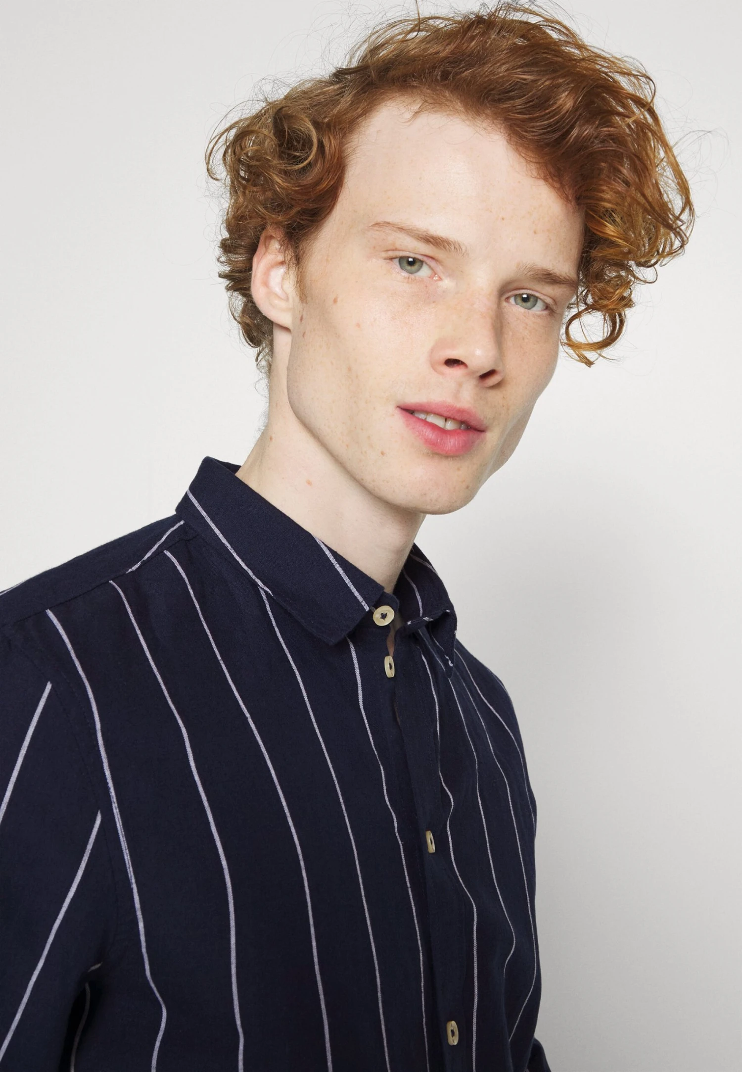 Pier One Linen Mix Stripe - Camisa - Dark Blue 4 Pier One Linen Mix Stripe - Camisa - Dark Blue - Imagen 4