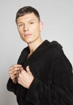 Pier One Albornoz - Black -Pier One 46ddd89e67e647d9a552c22e74d82b35