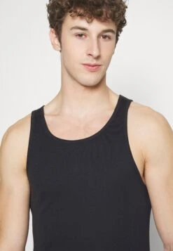 Pier One 5 Pack - Camiseta Interior - Black -Pier One 58e14c44bde04a54805bc749257bc7b6