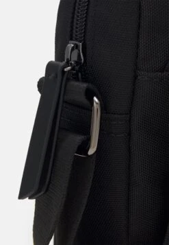 Pier One Unisex - Bandolera - Black -Pier One 6015a635267a4538aeda73eaf2b65393