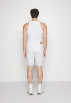 Pier One Colored Twill White Denim - Shorts Vaqueros - White Denim -Pier One 6fb902e0dcfa488a9a60ba7e359e011c