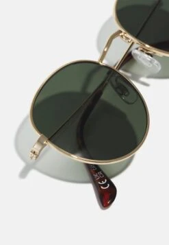 Pier One Unisex - Gafas De Sol - Gold-Coloured/Green -Pier One 757cc522f0d64d40943756228eeb0e2f