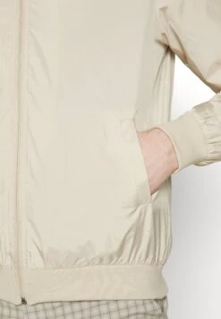 Pier One Chaquetas Bomber - Beige -Pier One 76d3f0951d7740b4b2d3119aad706686