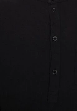 Pier One Linen Cotton Mix 2 Pack - Camisa - White/Black -Pier One 833ae75cbbc64a5bb0cdd99156522f8b