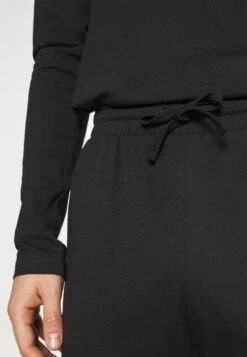 Pier One Pijama - Black 11 Pier One Pijama - Black -Pier One 842cc55e81224f6ca06ad94aae25d25c