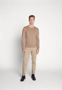 Pier One Basic Crewneck - Jersey De Punto - Mottled Beige -Pier One 8ab6afa896f946a0abe264ae414a2865