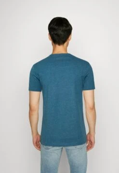 Pier One 5 Pack - Camiseta Básica - Mottled Blue/Light Green/Off-White -Pier One 92b3aeb6acd54c0096689803c138ac14