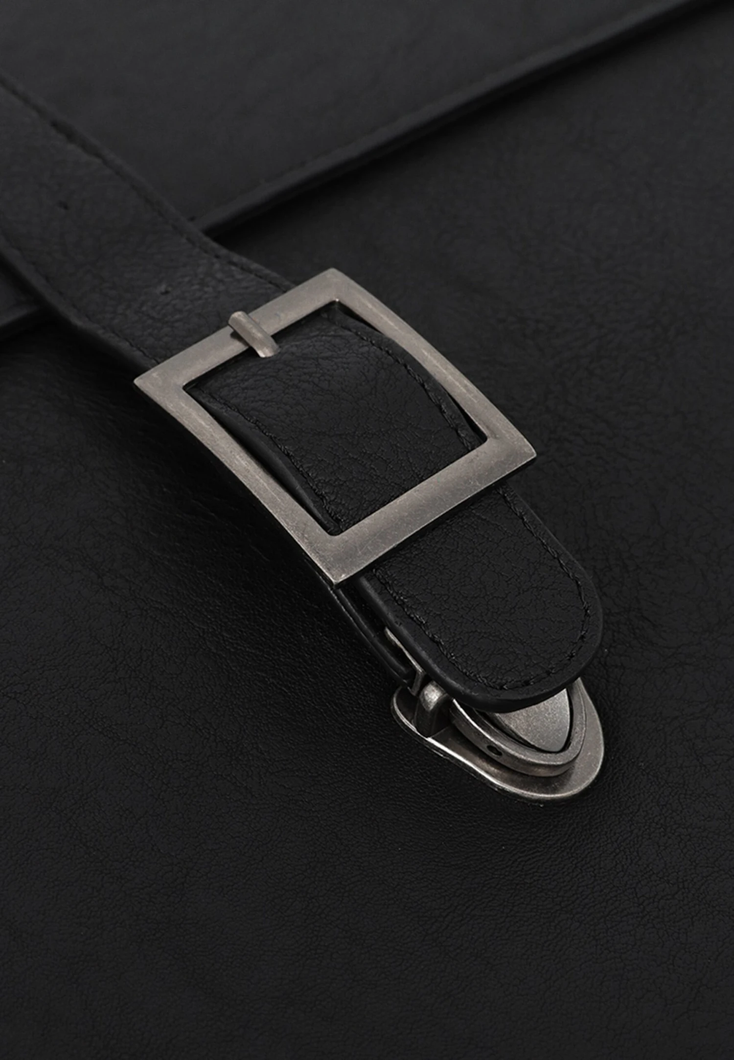 Pier One Portafolios - 802 - Black 5 Pier One Portafolios - 802 - Black - Imagen 5