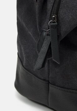 Pier One Unisex - Bolsa De Viaje - Black -Pier One bdc3a331f78c4a4d87c774f47b53958a