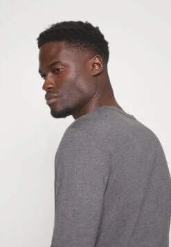 Pier One Camiseta De Manga Larga - Dark Grey Melange -Pier One dca7c9e513d947e8b4fb652aa8572f1f