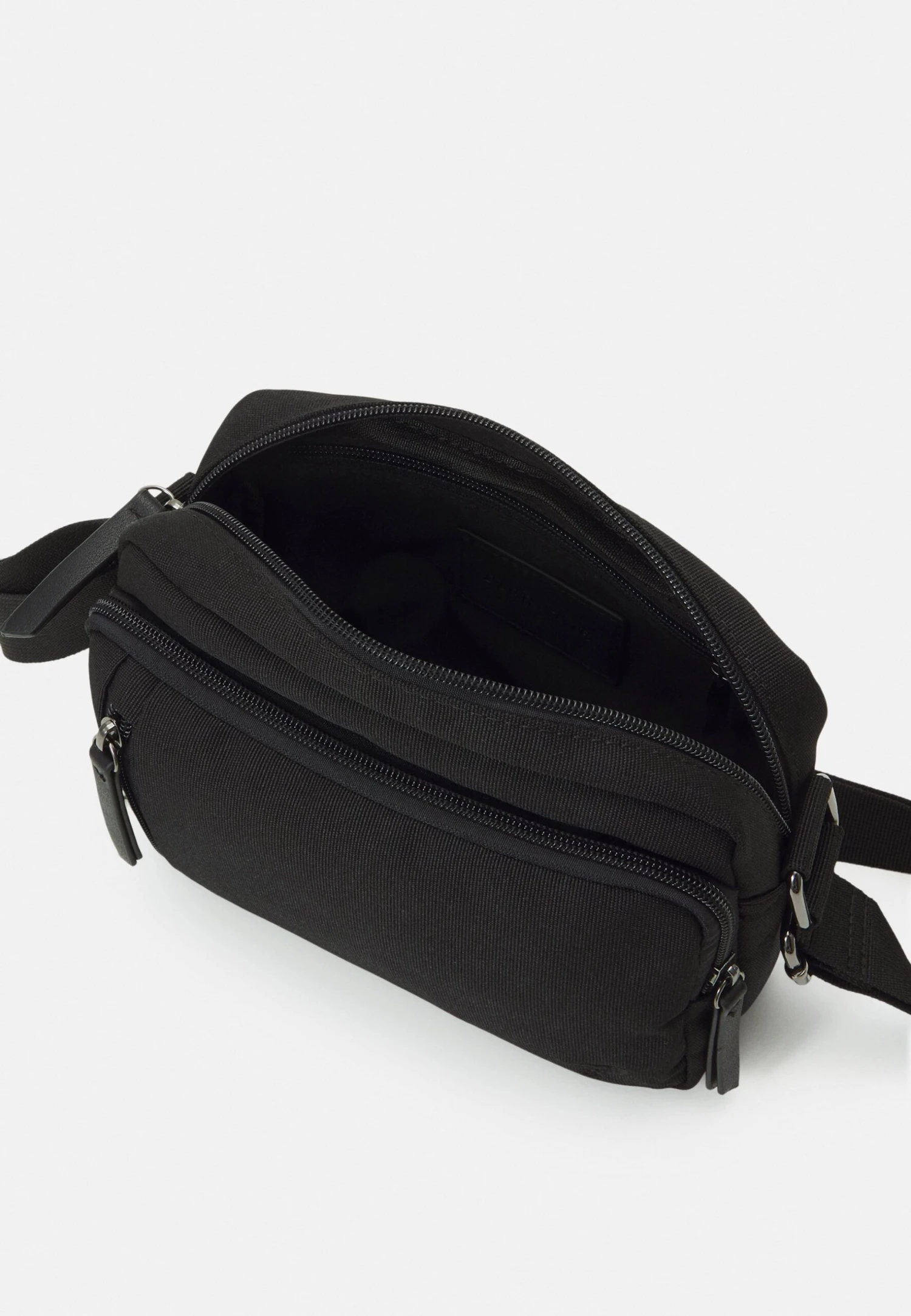 Pier One Bandolera - Black 3 Pier One Bandolera - Black - Imagen 3