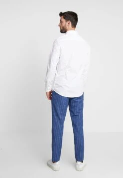 Pier One 2 Pack - Camisa Elegante - White 8 Pier One 2 Pack - Camisa Elegante - White -Pier One fe3882eaf28b48838ea76cbb4b0ad904